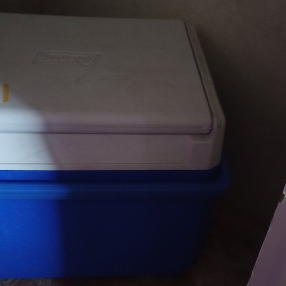 Miscellaneous items - Picture 7 of 9